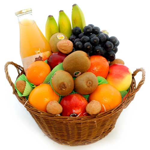 fruitmandje met allerlei soorten fruit thuis bezorgen bij de zieke